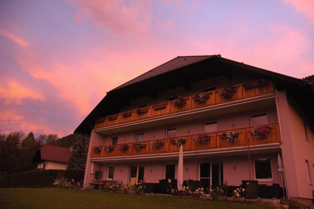 Appartement Haus Moser Sankt Michael im Lungau Exterior foto